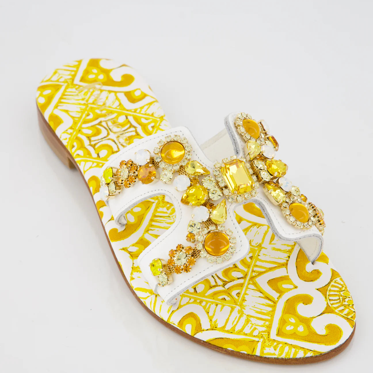 Sandalo maiolica gialla con cristalli