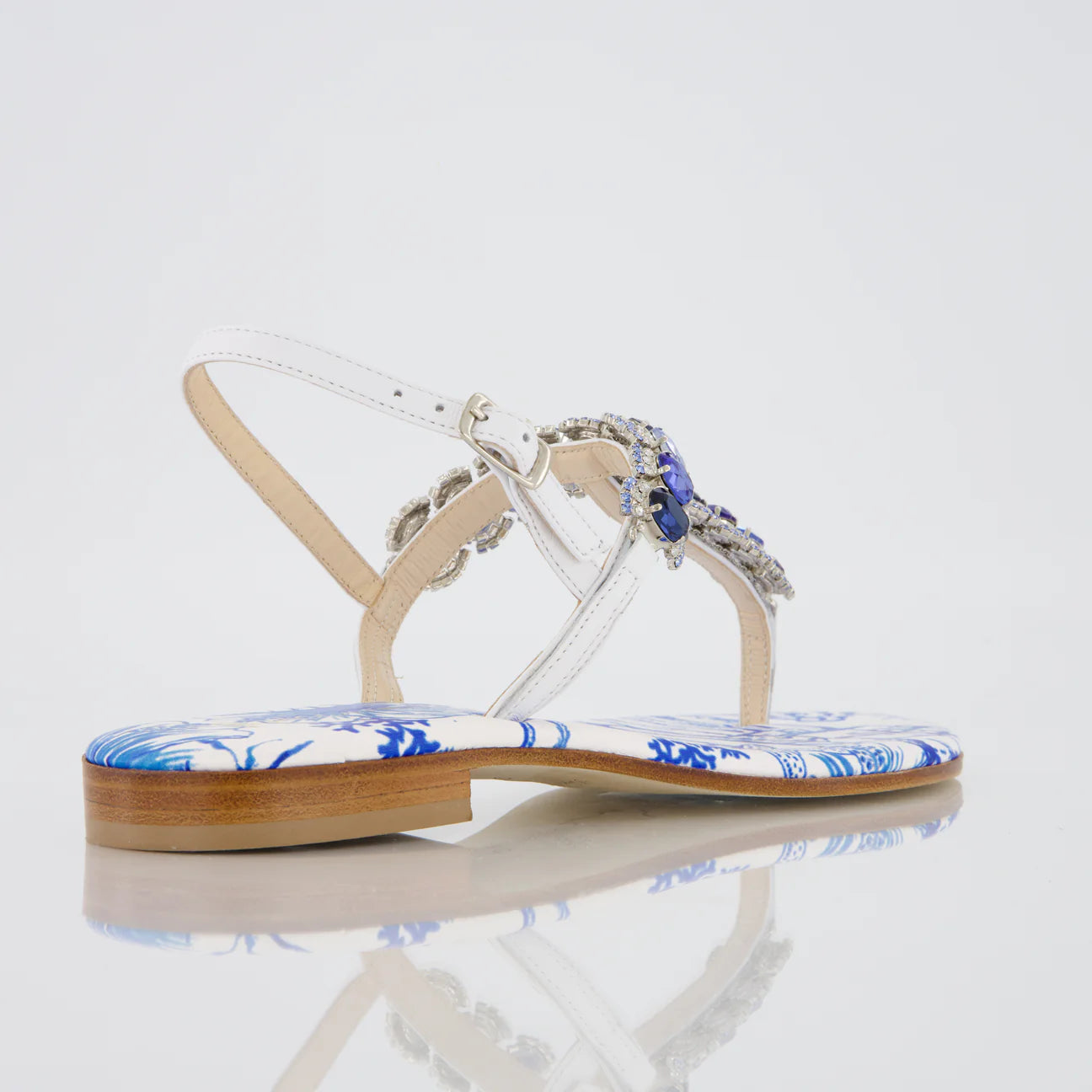 Sandalo infradito con cristalli blu