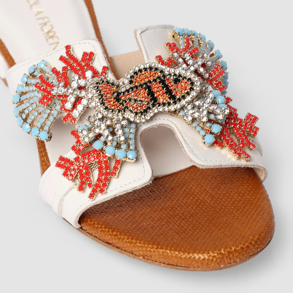 Sandalo in pelle con accessorio Nemo e coralli