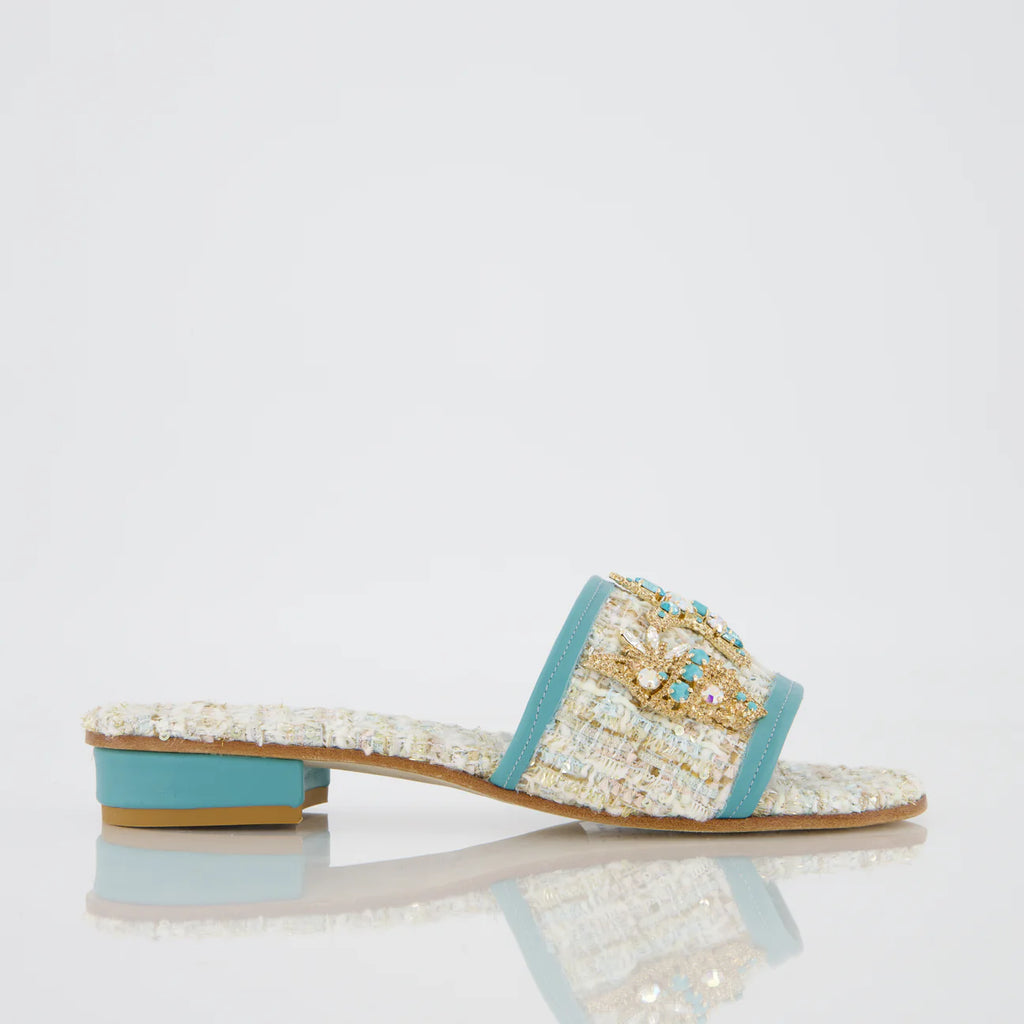 Sandalo in tessuto con accessori marini